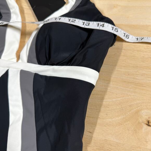 Miraclesuit NWT Spectra Trilogy One Piece Swimsuit Colorblock Size 12 Black Gray - Picture 8 of 14